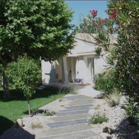 … Et La Fourmi Villa Saumane-de-Vaucluse Exterior foto